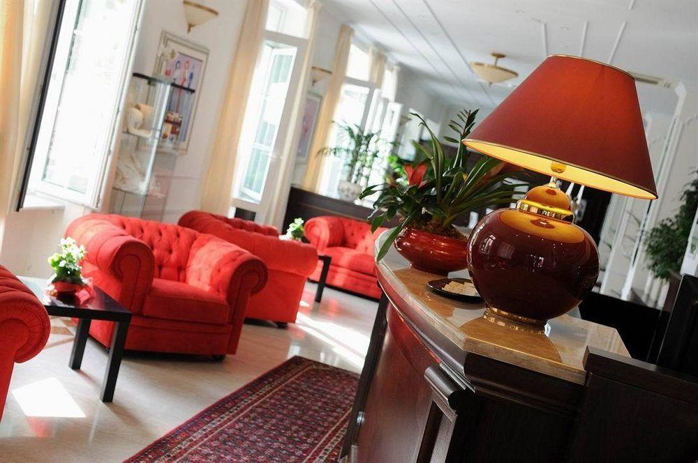 Hotel Riviera