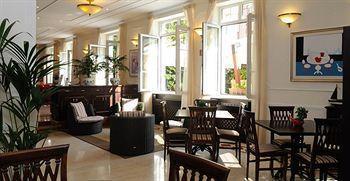 Riviera Hotel 3*